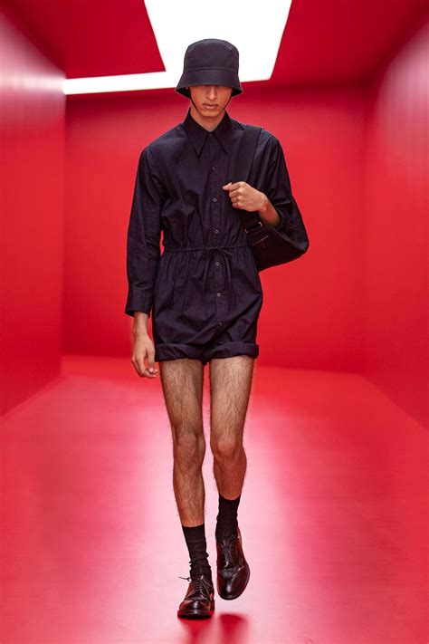 prada ss ceremony men